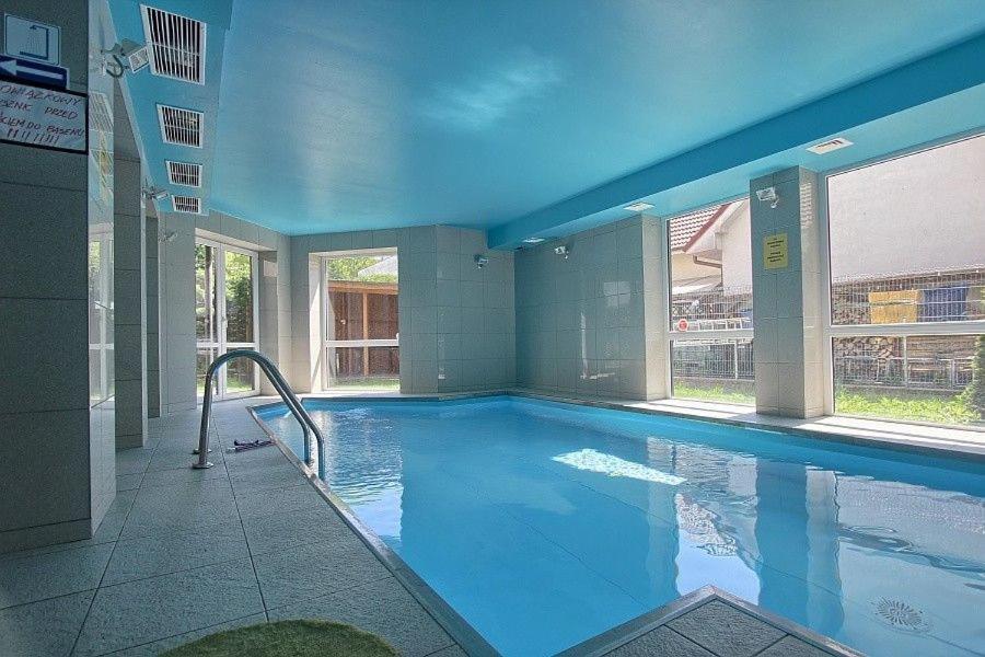 Komfortowy 3-Pokojowy Apartament 6 Osobowy, 70M Od Morza W Ustroniu Morskim Z Basenem W Sezonie Ustronie Morskie Dış mekan fotoğraf